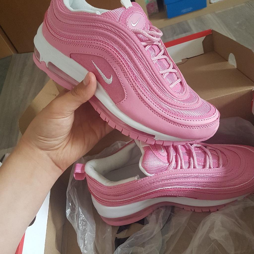 97er pink store