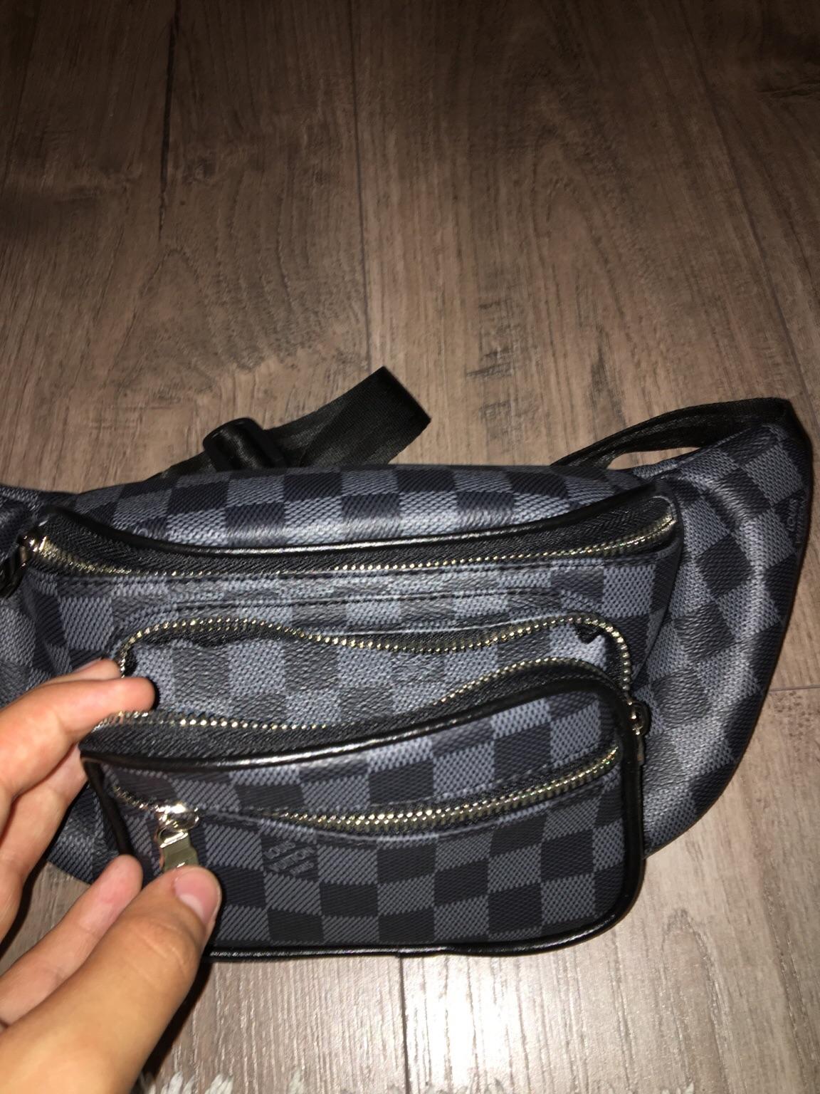 Louis Vuitton bauchtasche in 42119 Wuppertal for €35.00 for sale