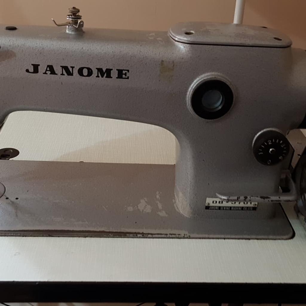 Janome DB J701 industrial sewing machine in BB10 Burnley für £ 200,00