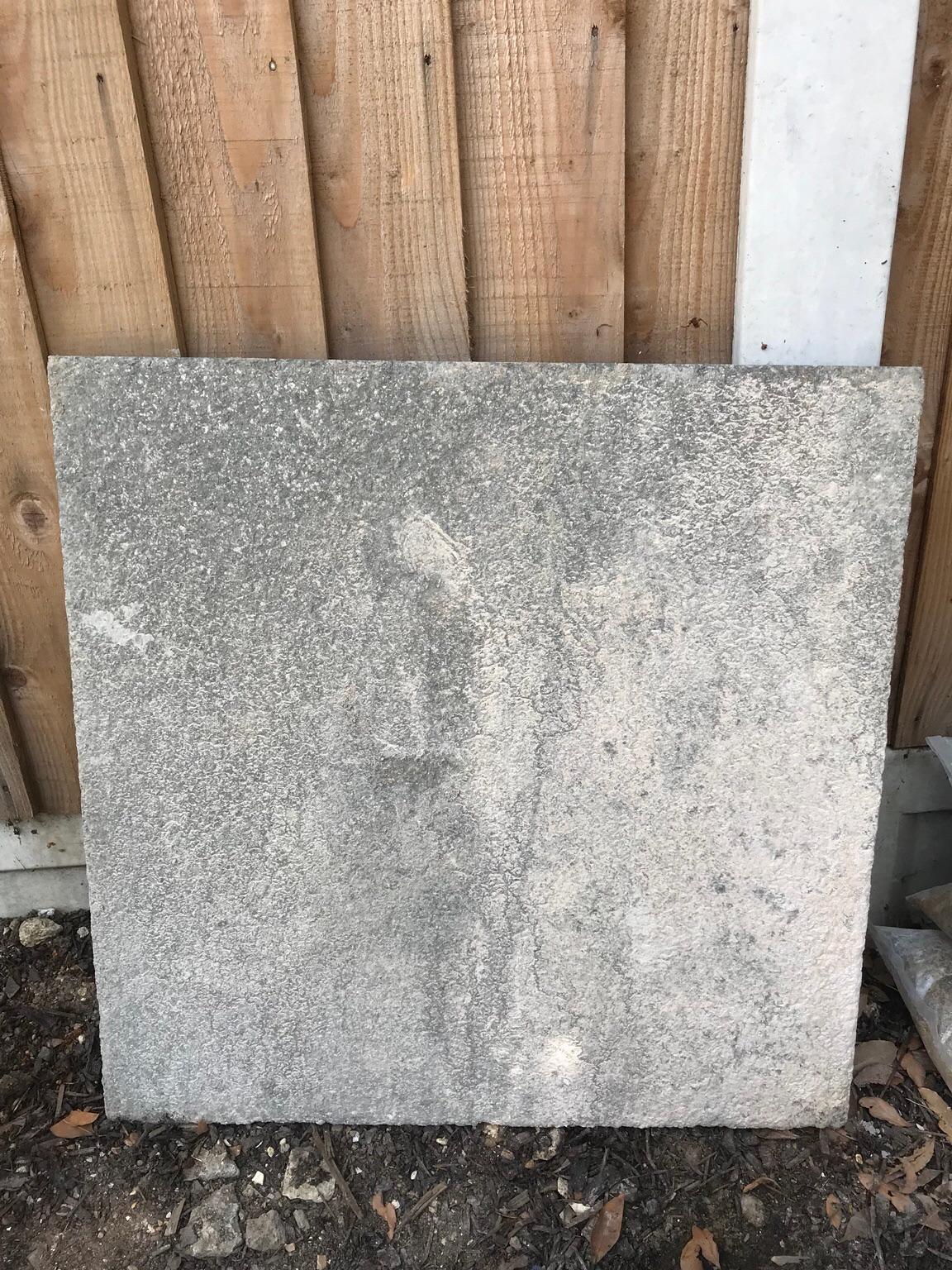 *FREE GREY PAVING SLABS* in SS7 Point für gratis zum Verkauf | Shpock DE