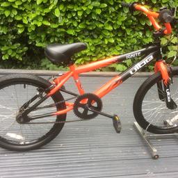 Vibe ignite BMX
20 inch wheel
Tyres as new
Very good condition 
Very little use
Suit age 8-12 years
Text or call 07917548793