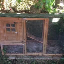 Outdoor animal hutch 
Perfect for rabbits or chickens

Good condition 
Collection - please come prepared to take away 

More photos to follow