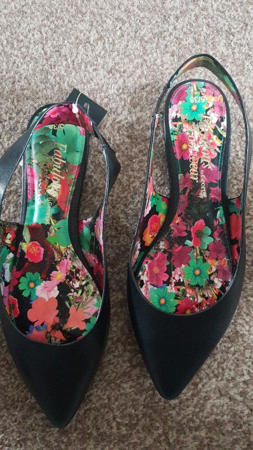 Buy & Sell North West London Abbey Road - North West London - Photos for New Black pointy sling backs size 5