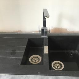 Sink and taps 1000x500