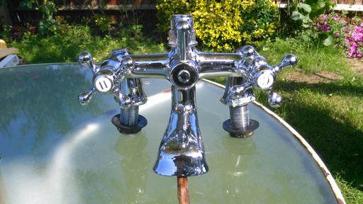 Buy & Sell North West London Harrow - Photos for Vintage Victorian Bath Mixer in chrome