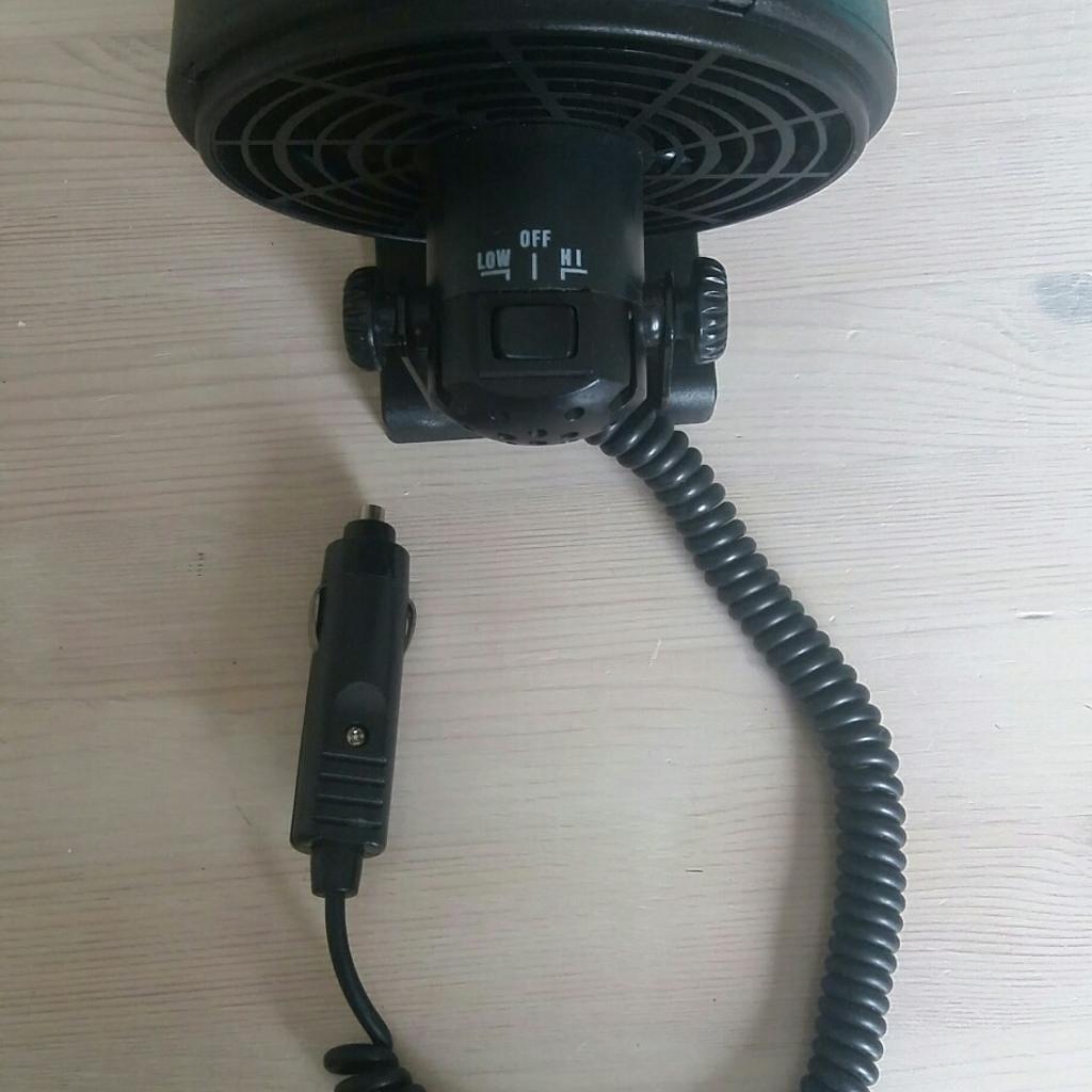 Halfords travel fan cig lighter blower 12v in WS15 Cannock Chase for £4