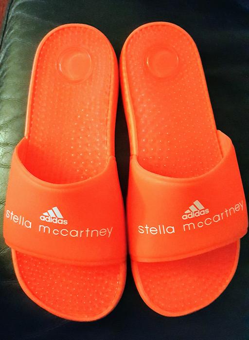 Buy & Sell Surrey Reigate and Banstead - Photos for Sliders Adidas