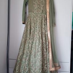 Beautiful gown with heavy gold work all over. Selling as it’s not required for the event planned.

Size 10-12 can be altered. Scarf and extra leggings included. 

Video of the dress can be sent upon request.