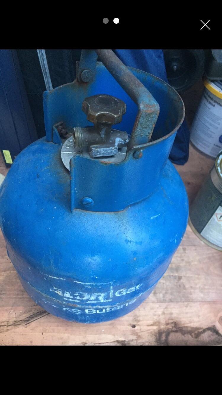 Camping Gaz Gas Cooker With Kg Bottle In L Knowsley F R Zum Verkauf Shpock De