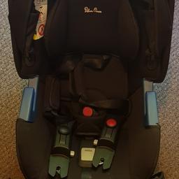 The Silver Cross Simplicity car seat was installed in the car for couple of months and was used a handful of times so very good condition. 

No accidents or any excessive usage.
It comes with footmuff cover bracket and rain cover.

Pets and smoke free home
