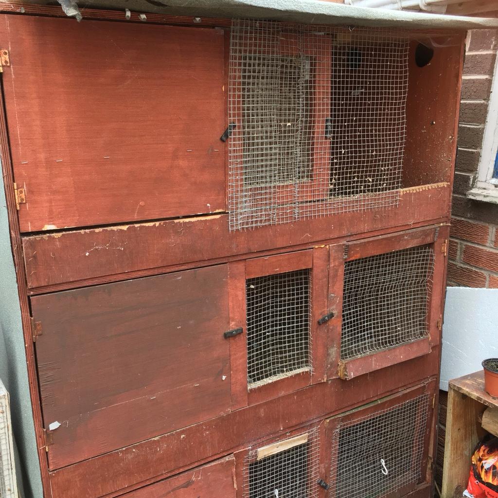 three tier rabbit hutch in L6 Liverpool für gratis zum Verkauf Shpock AT