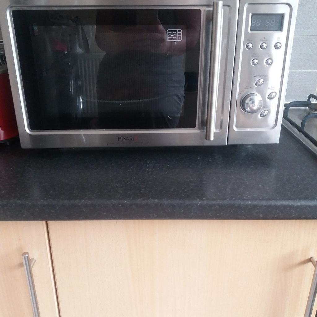 Hinari convection/grill/microwave £10ono in Walsall for £10.00 for sale