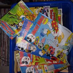 Eine Kiste voller Micky Mouse Hefte und weitere Comics. Gebraucht. Auch alte Jahrgänge 1990 und evtl älter