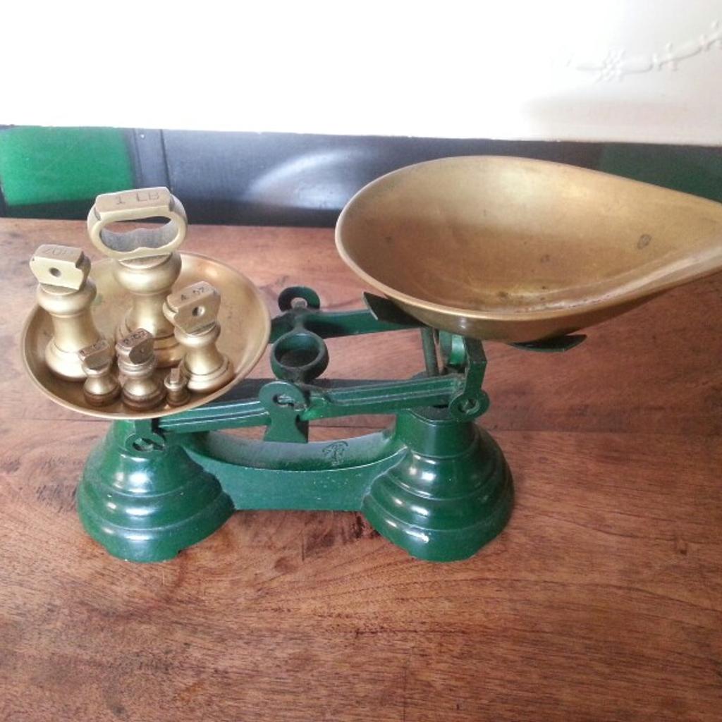 Vintage kitchen scales in NN11 Daventry für £ 8,00 zum Verkauf Shpock AT