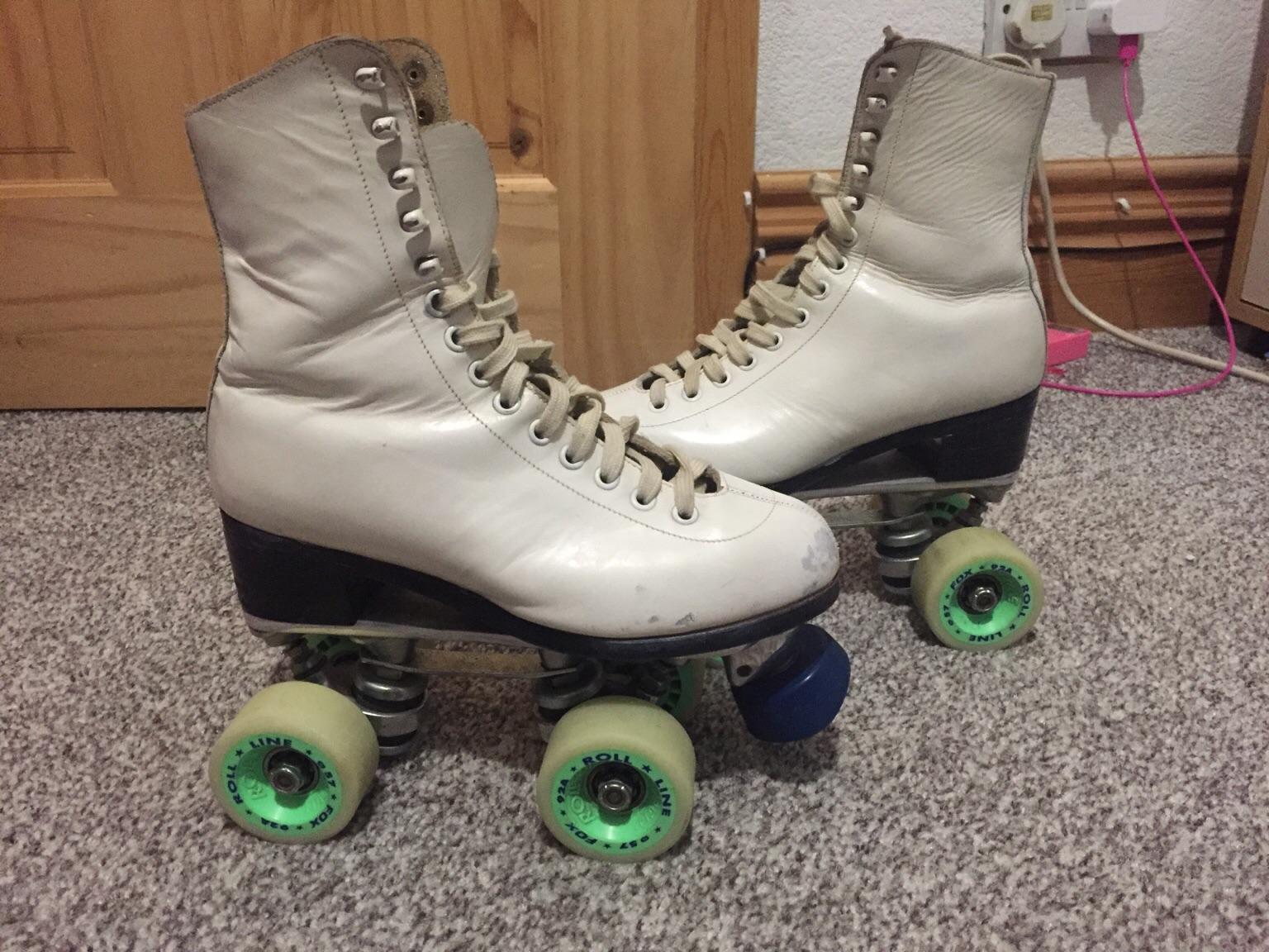 Roller skates +ice wheels in BL1 Bolton für £ 40,00 zum Verkauf Shpock AT