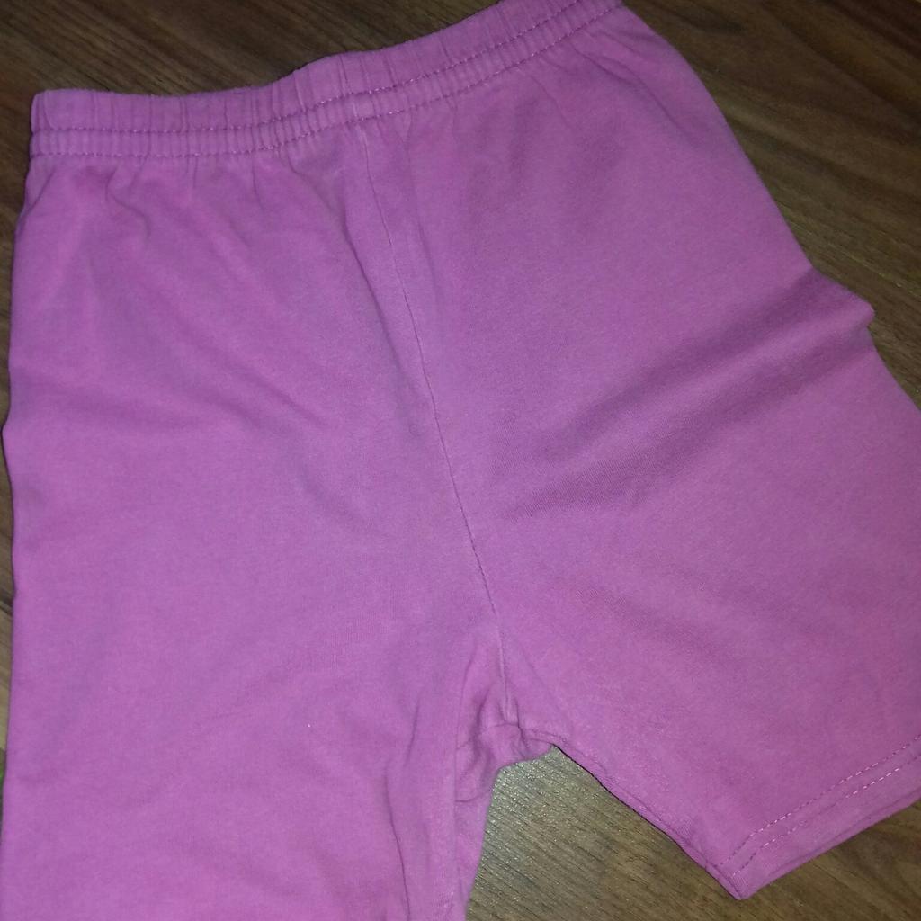 Girls shorts age 6-7yrs £1.Collect only.