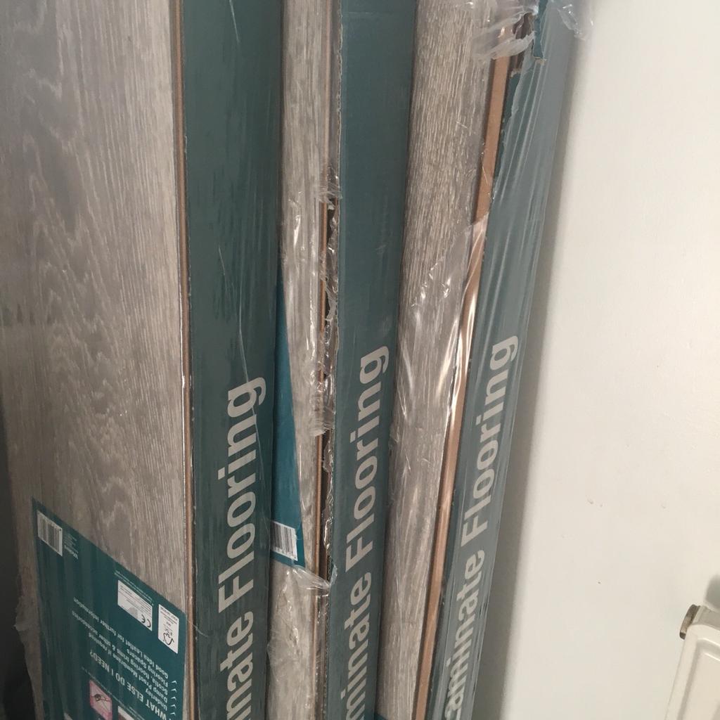 Wickes Shimla Grey Oak Laminate Flooring in ST6 Tunstall for £40.00 for ...