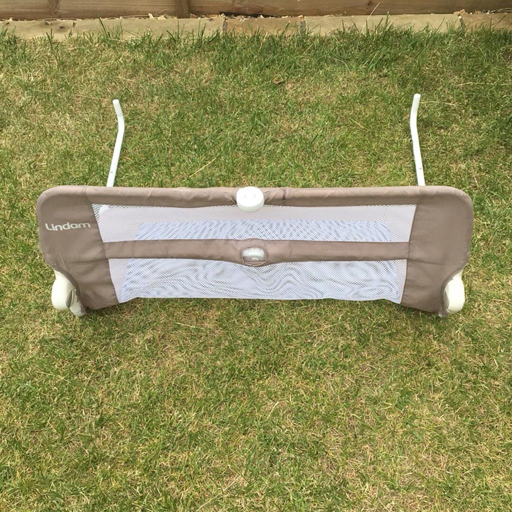 Lindam kids baby child bed cot guard in RG41 Barkham für gratis zum