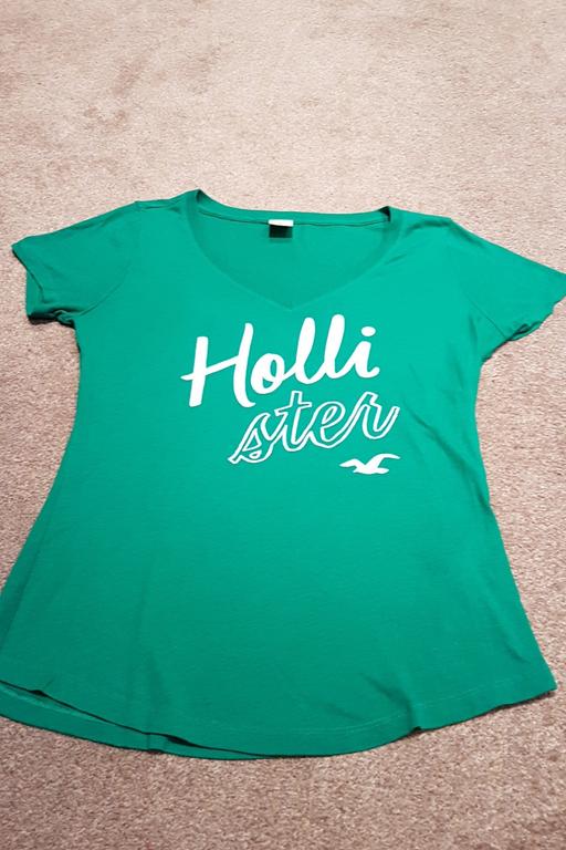 Buy & Sell East London Snaresbrook - East London - Photos for BNWOT Womens Hollister T Shirt - Medium