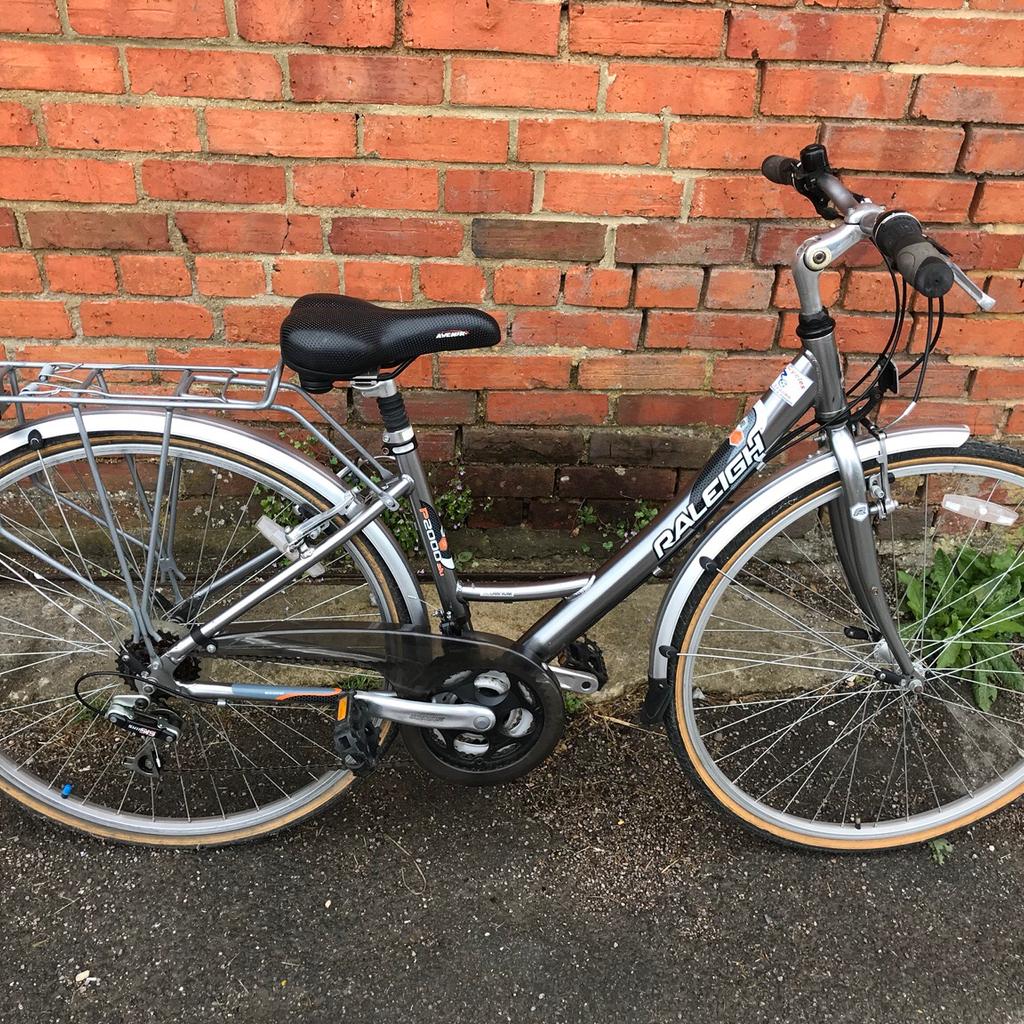 Raleigh p2000 ladies bike sale