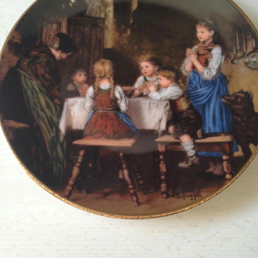 Teller aus der Sammlung "Die schönsten Familienporträts des Franz von Defregger"

Inkl. Echtheitszertifikat und Originalverpackung

Je 18€ (auch einzeln zu verkaufen)