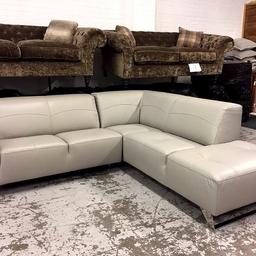 Ex Display Venezia Corner Sofa (Italian Leather),in very good and clean condition
Color- grey
Real Italian leather .Made in Italy
Size
 W x 2270 mm ,2370 mm, H x 820 mm,D x 900 mm

SOFAPLUS 
Open to the public at 
21 Wulfric Square 
Peterborough 
PE38RF 

Opening Hours 
Mon -Sat: 10:00 -18:00 
Sunday by appointment 
M:07846073825
