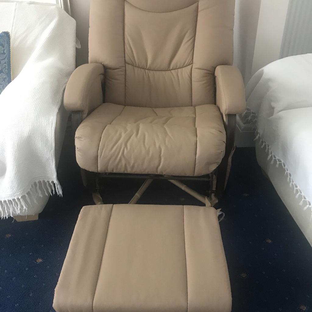 Swivel Reclining Chair in SE13 London Borough of Lewisham für £ 100,00
