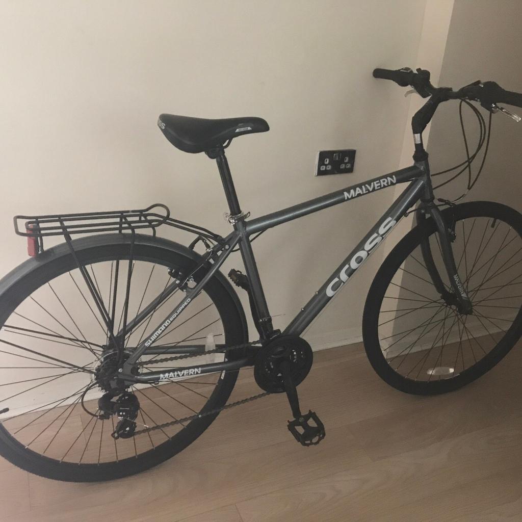 Cross malvern store mens hybrid bike