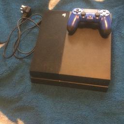 Silent, fully working PS4 console+controller.You can test before buying.