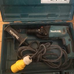 Makita drill as in picture
Fully working
Not used much at all about 5/6 times
Comes with box