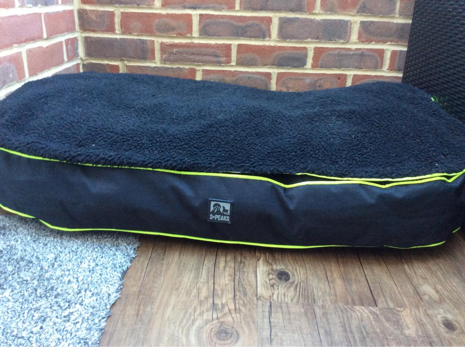 3 Peaks dog bed in ME20 Malling for 25.00 for sale Shpock