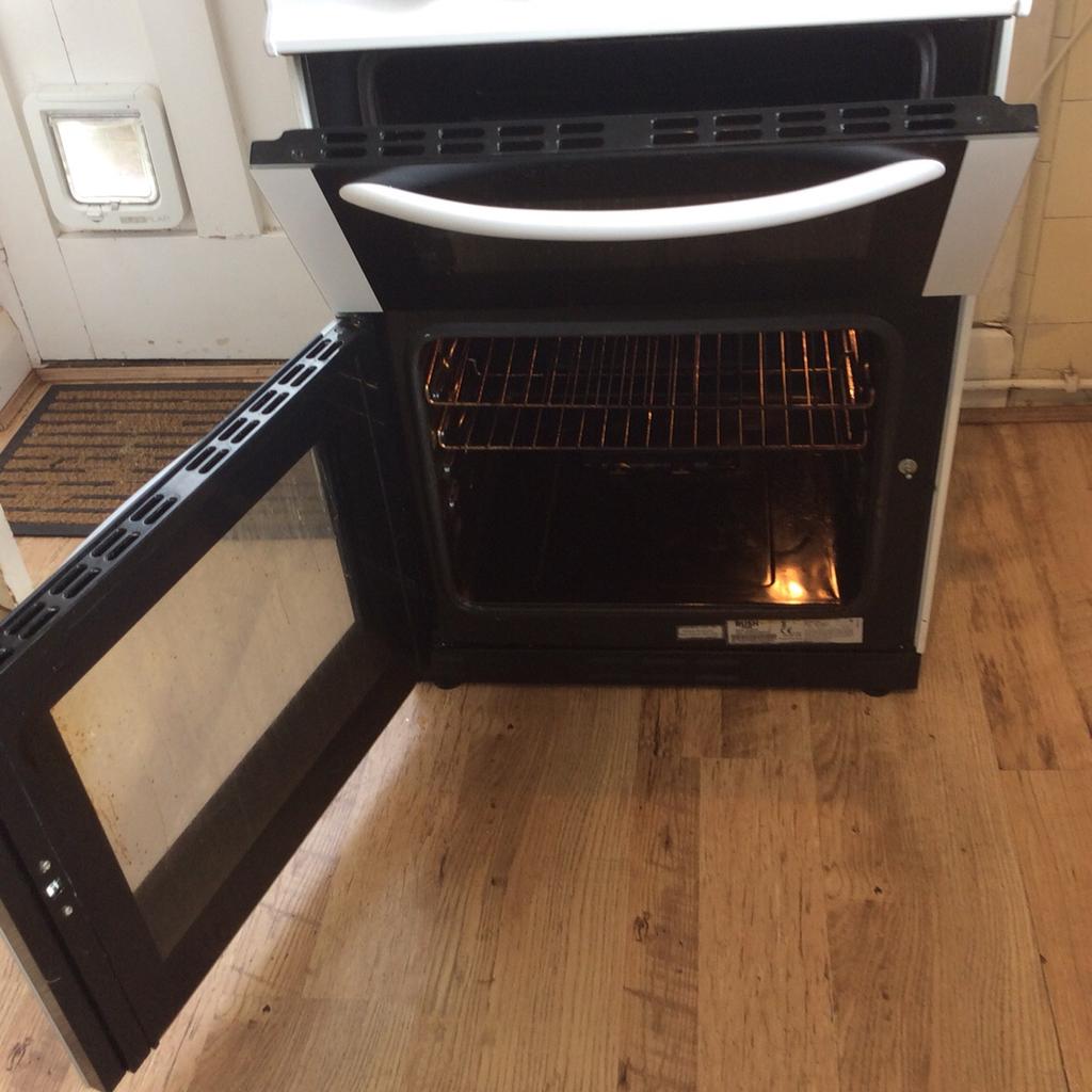 Used Bush AG66TW Gas Cooker White in IG8 Redbridge for £60.00 for