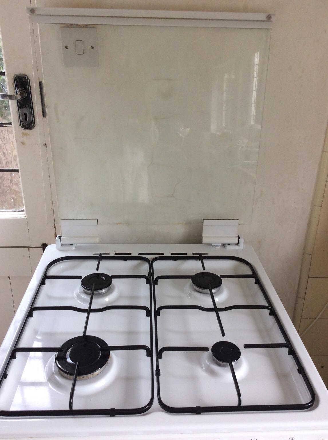 Used Bush AG66TW Gas Cooker White in IG8 Redbridge for £60.00 for