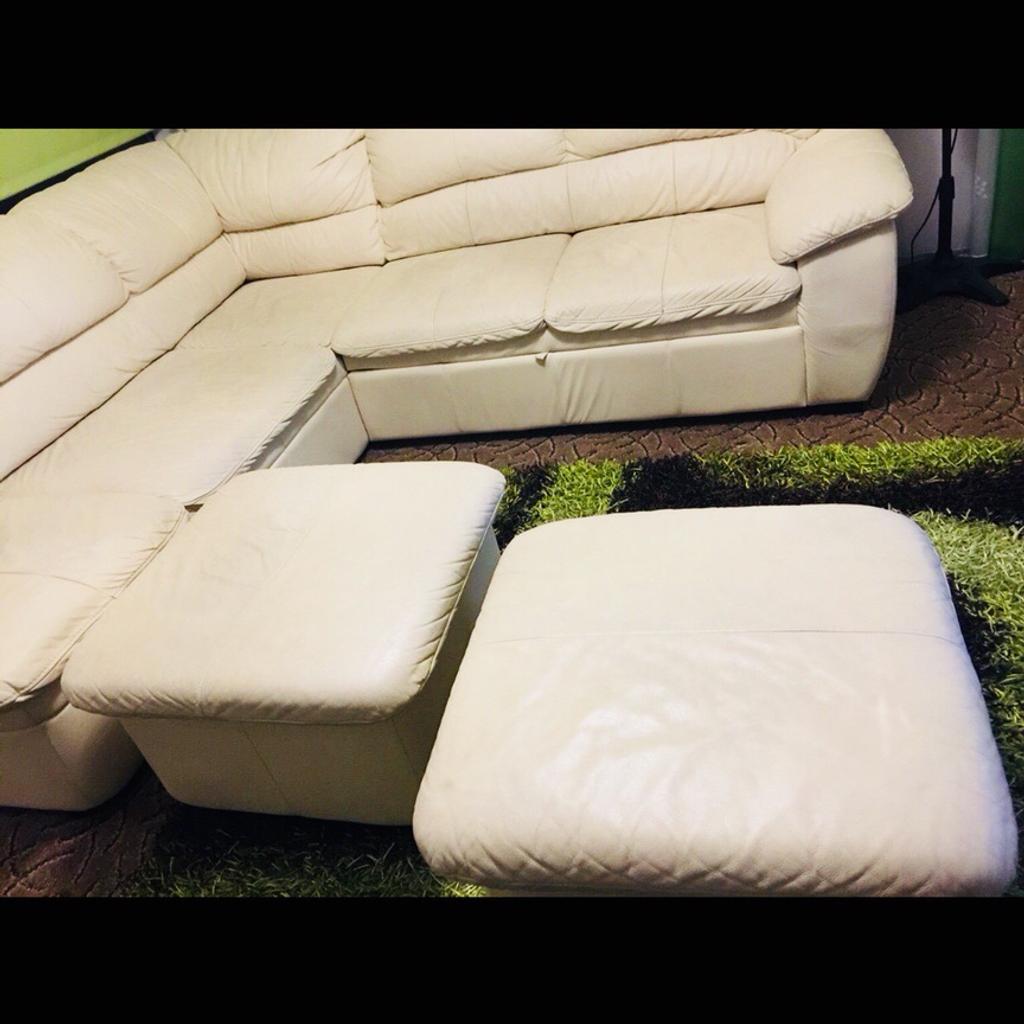 Sofa und 2 Hocker aus echtem Leder in 4030 Linz für 200,00 € zum