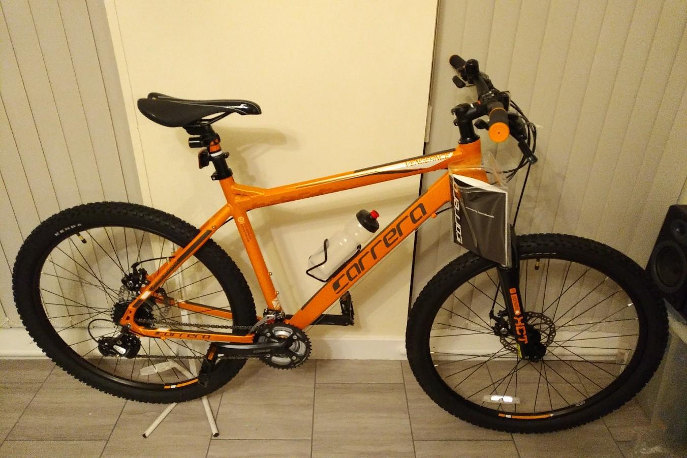 Carrera Vengeance Orange Mountain Bike 20