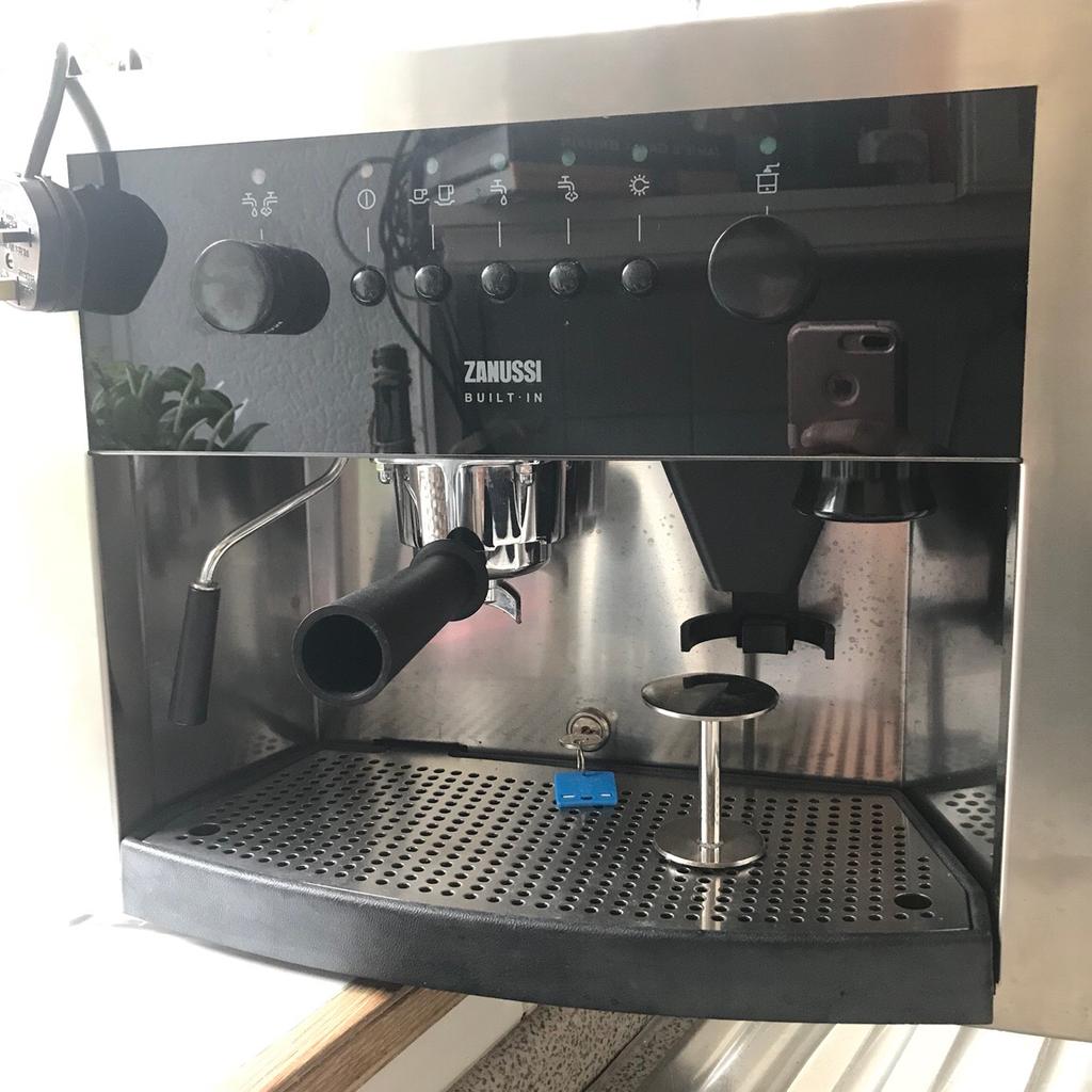 Zanussi integrated deals coffee machine