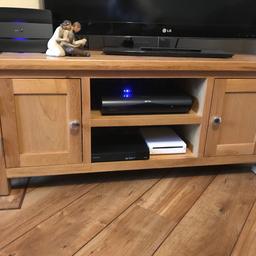 Solid Oak TV Cabinet.
1200mm Wide by 450mm Deep by 500mm High.
Great condition.