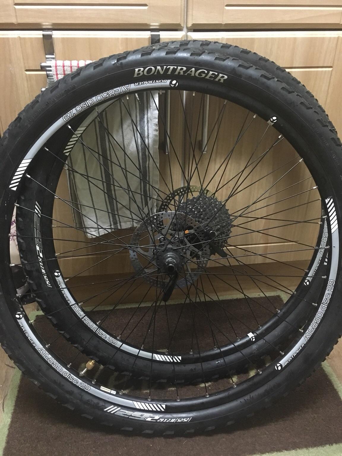 Bontrager AT 850 disc 29 wheel set in Cotswold fur 30 00 zum Verkauf Shpock AT