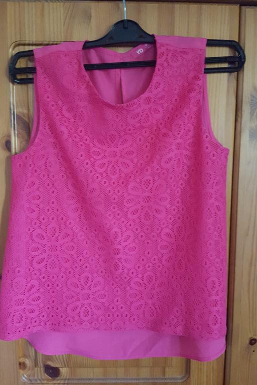 Buy & Sell Surrey Elmbridge - Photos for Girls Pink Lace Top.