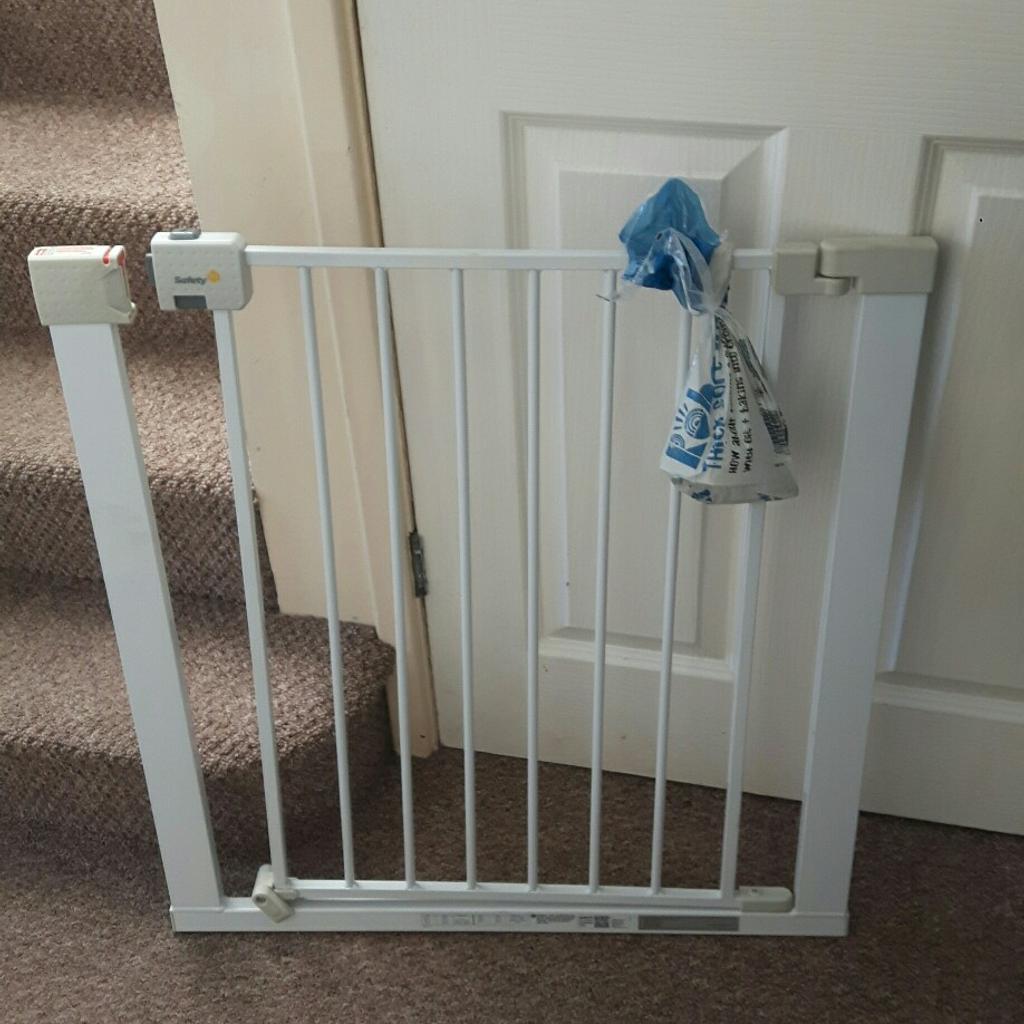 Pressure fit stair gate in B63 Dudley für 10,00 £ zum Verkauf Shpock DE