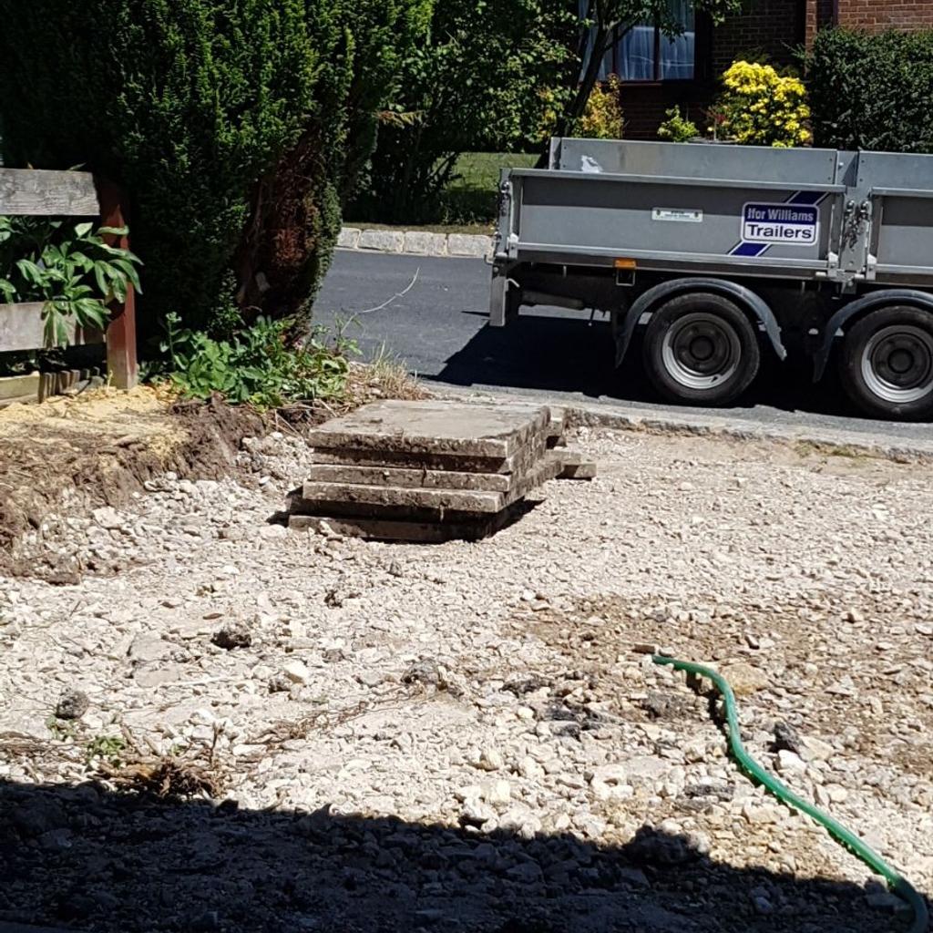 FREE Paving Slabs HARROGATE in WF2 Wakefield for free for sale Shpock