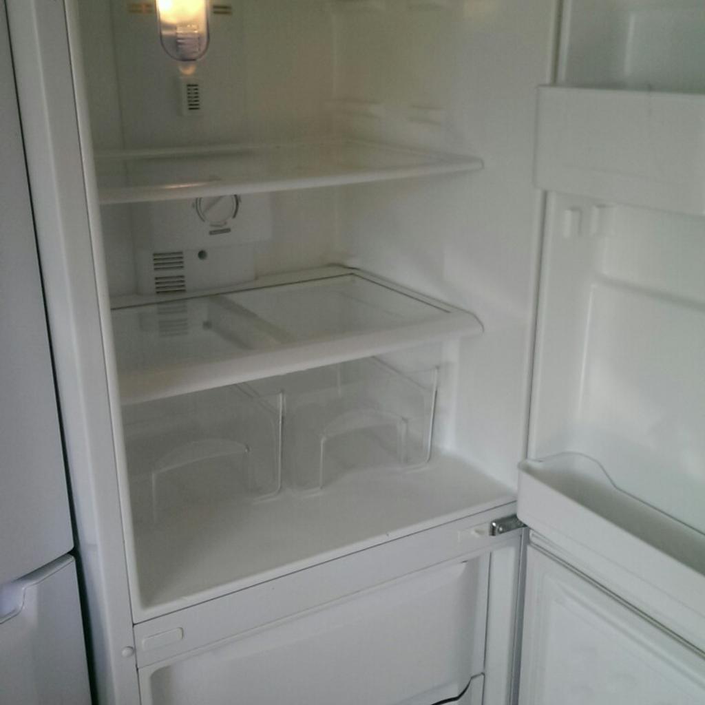 Daewoo Fridge/Freezer nofrost, multiflow in WS9 Walsall for £70.00 for
