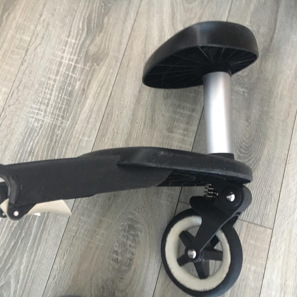 Twoo seat for outlet bugaboo wheeled board