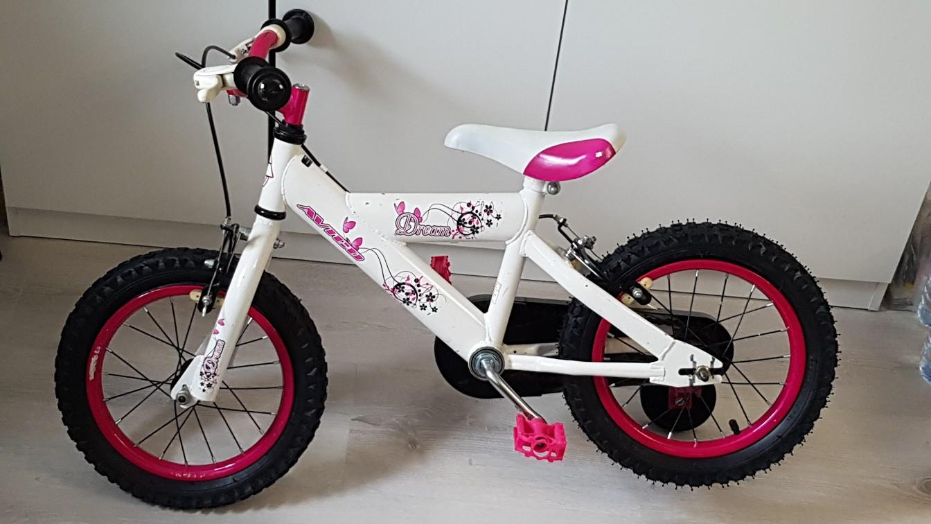 Girls Avigo 14 Dream Bike for 4 8 Years in NW2 London fur 15 00 zum Verkauf Shpock DE