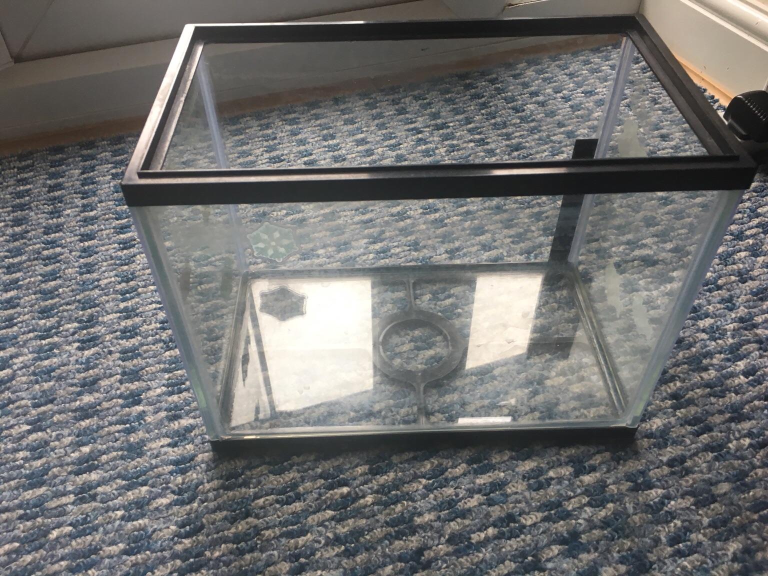 30L fish tank setup , a 15L tank and 4 fish in WS10 Walsall für 25,00 ...