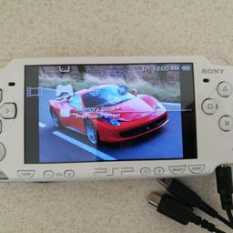 Sony psp white edition
Works perfectly
Few marks on screen but cant see them when playing as seen in photos
Bit of plastic come away at the bottom has no effect whatsoever
Comes with charger
Gta
Worms
Burnout
Teken
Sega collection
Also has a memory card installed so you can save games
Any questions just ask
Open to offers and swaps
Cash on collection
