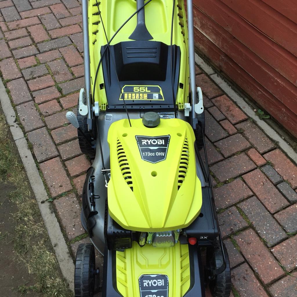 Ryobi 173cc petrol lawnmower hot sale