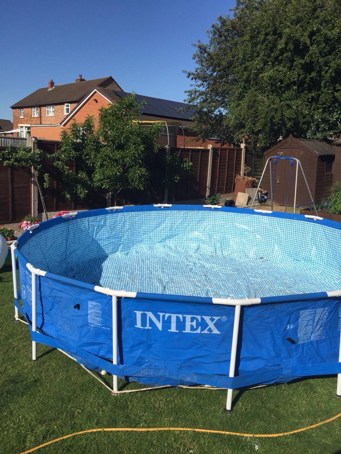 15 FOOT SWIMMING POOL in WS7 Lichfield for £85.00 for sale | Shpock