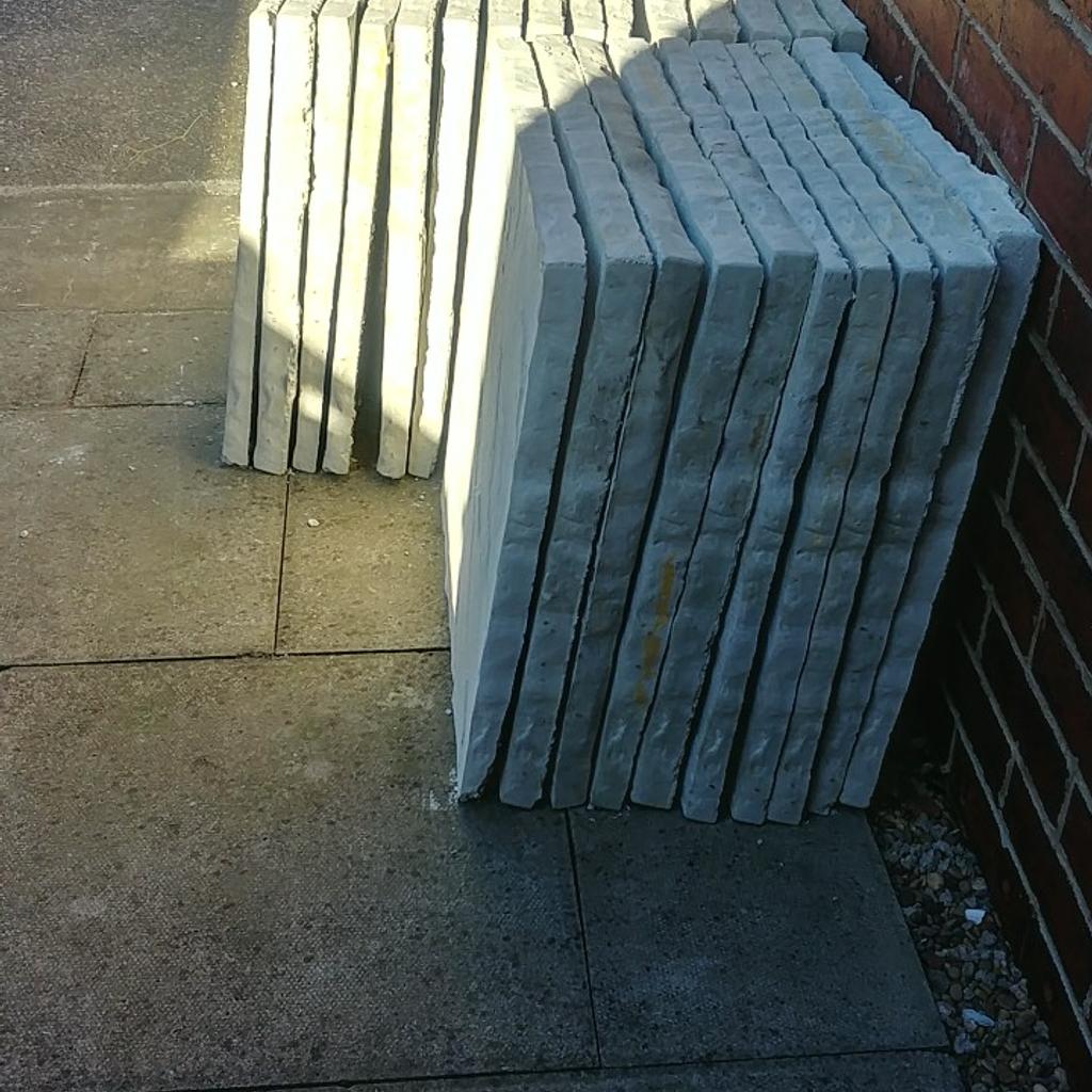 Paving slabs in S70 Barnsley for £90.00 for sale Shpock