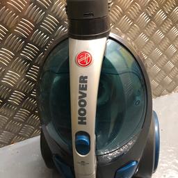 Hoover For Sale. Very powerful suckage and bagless. 1200 W. 

Selling for £25. Doing a clear out look at my other items. 

Doing a clear out!